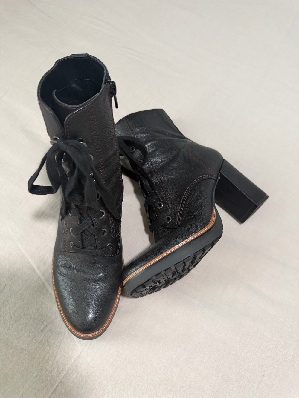 Naturalizer Black Lace-Up Block Heel Ankle Boots, Size 9